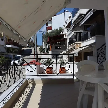 2 Bedroom Equipped Stellios