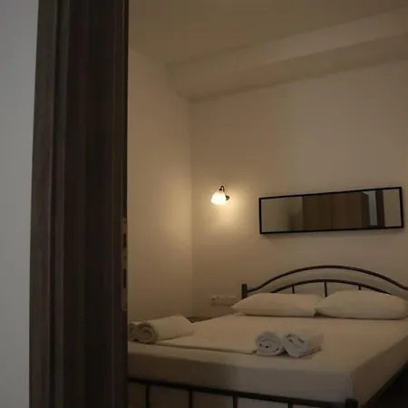 Apartament 2 Bedroom Equipped Stellios Sarti